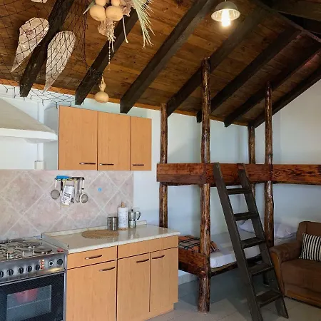 Semesterbostad House Ivica